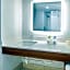 Holiday Inn Express Woodbridge By IHG