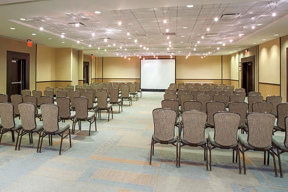 Crowne Plaza Hotel Glen Ellyn/Lombard By IHG