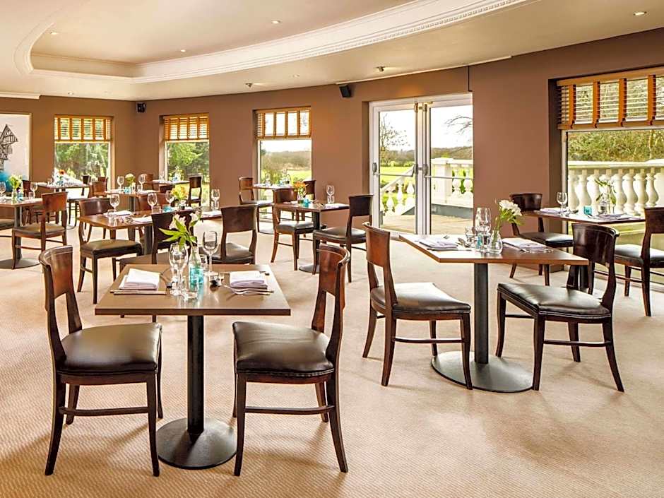 Mercure Chester Abbots Well Hotel