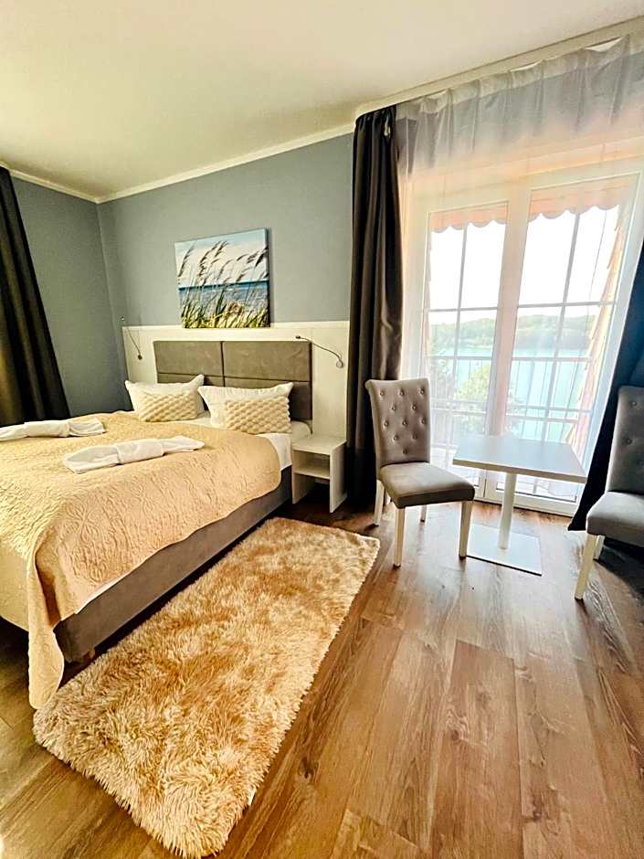 Strandhotel Vier Jahreszeiten Buckow