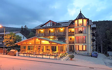 Magnat Hotel SZKLARSKA PORĘBA