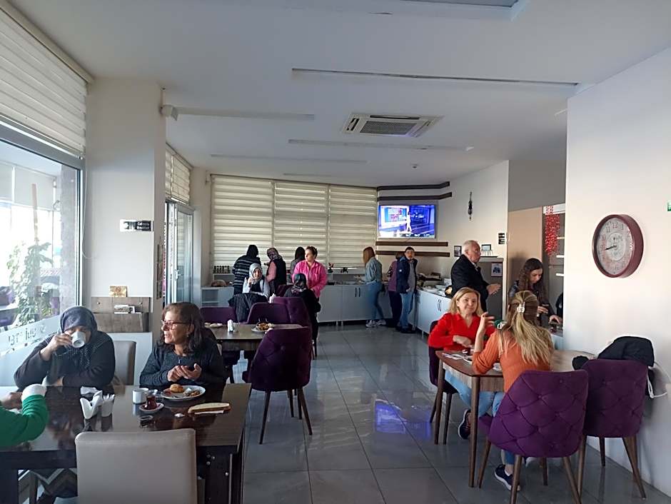 Udi Hotel