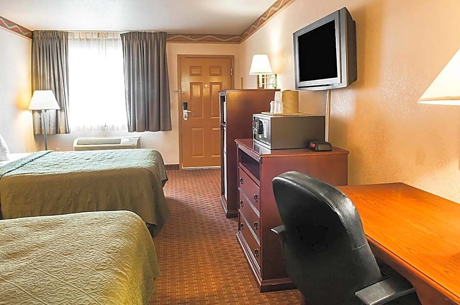 Quality Inn & Suites Las Cruces - University Area