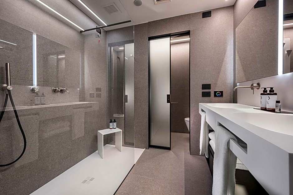 J44 Lifestyle Hotel