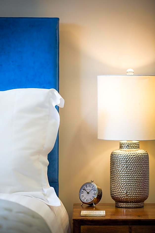 Darlington Arms by the airport