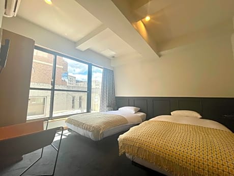 Economy Twin Room