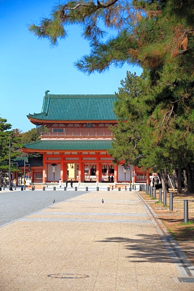 Dhawa Yura Kyoto Banyantree Group