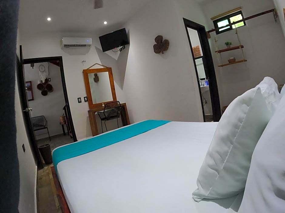 Hotel y Beach Club Casa Mia Xulha -Bacalar