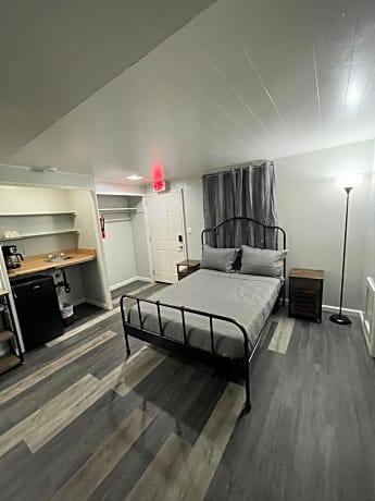 Small Double Room