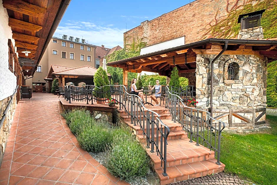 KATERAIN hotel, restaurace, wellness