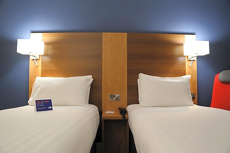 Holiday Inn Express Nuneaton By IHG