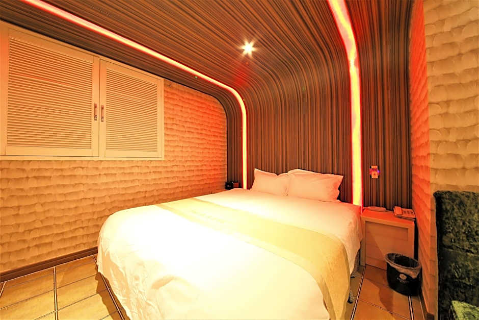 Potato Motel