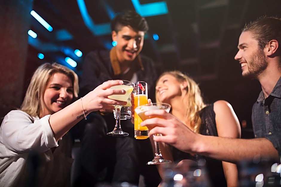 Moxy by Marriott Chicago Downtown