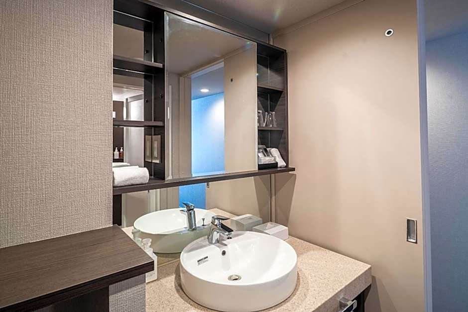 RESI STAY Mayu Grace Hotel