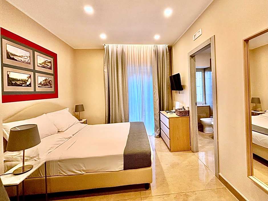 MDC LUXURY ROOMS NAPLES