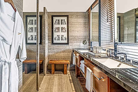 Deluxe Mountain View, 1 King