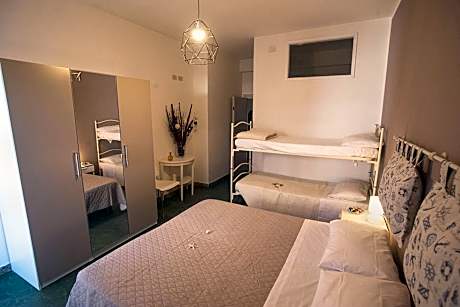 Comfort Quadruple Room