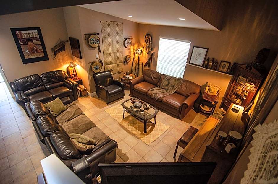 The Fraser River's Edge B&B Lodge