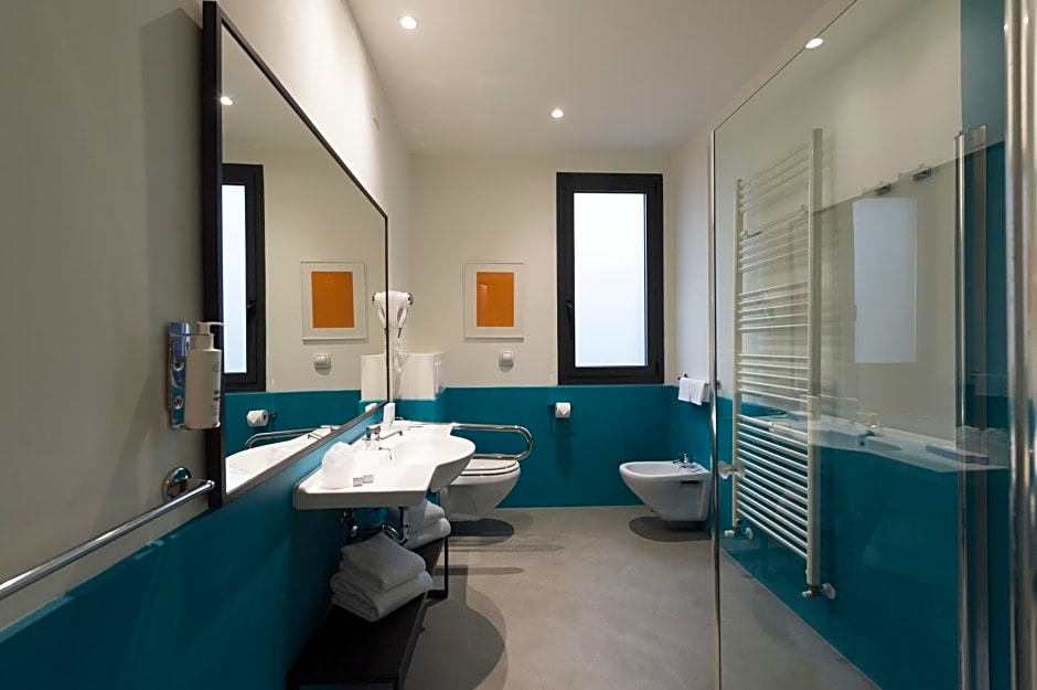 Elizabeth Lifestyle Hotel
