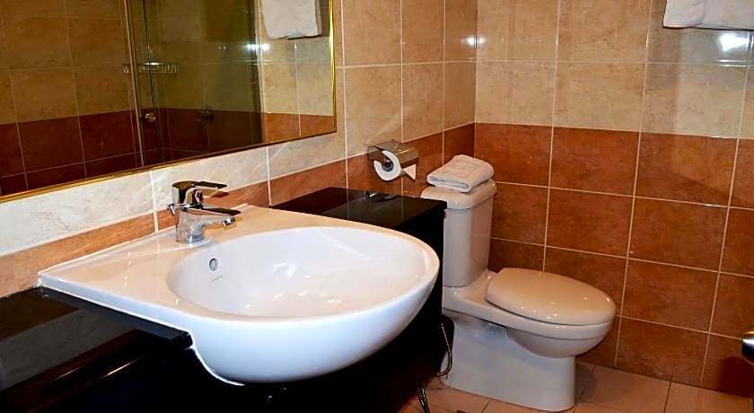 Lintas Plaza Boutique Hotel