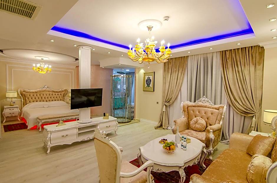 Phoenicia Royal Hotel