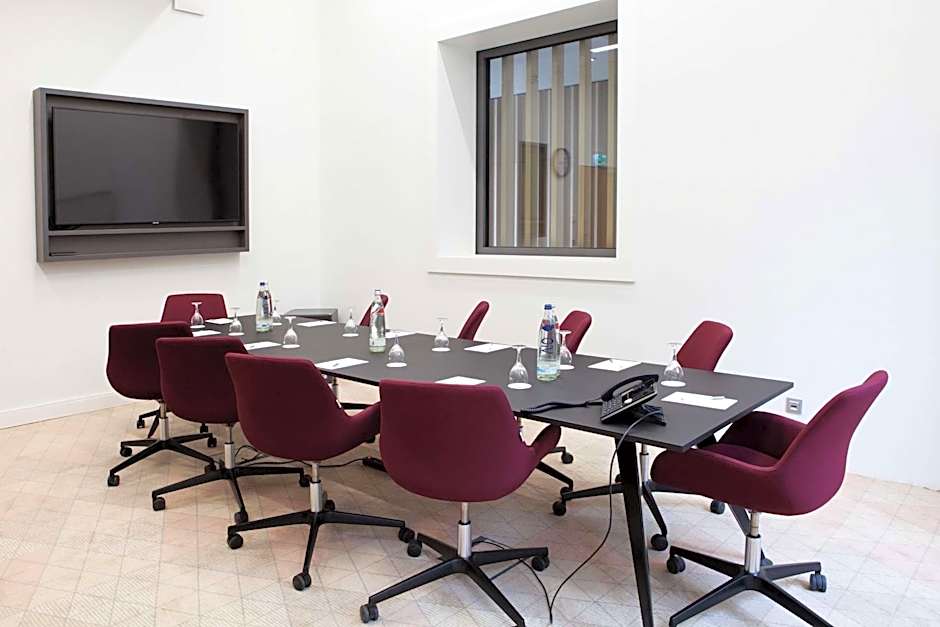 Hampton By Hilton Munich City Center East