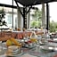 Cit'Hotel Les Eleis