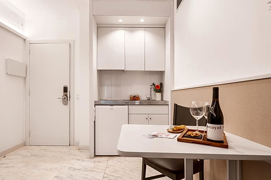 Acacia Suite