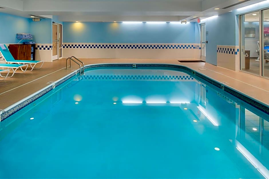 Fairfield Inn & Suites by Marriott Dayton Troy