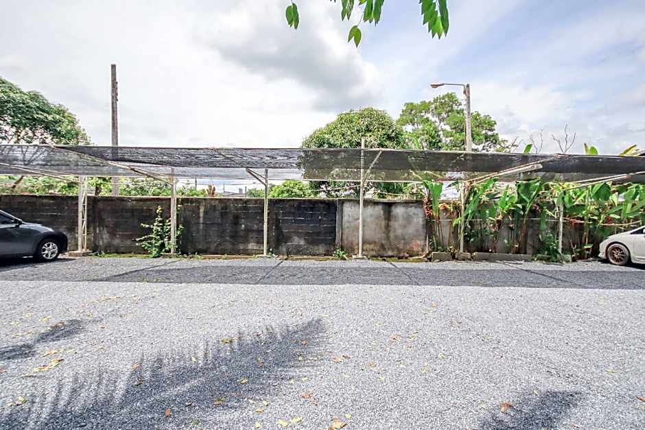 Prickhom Garden Hotel