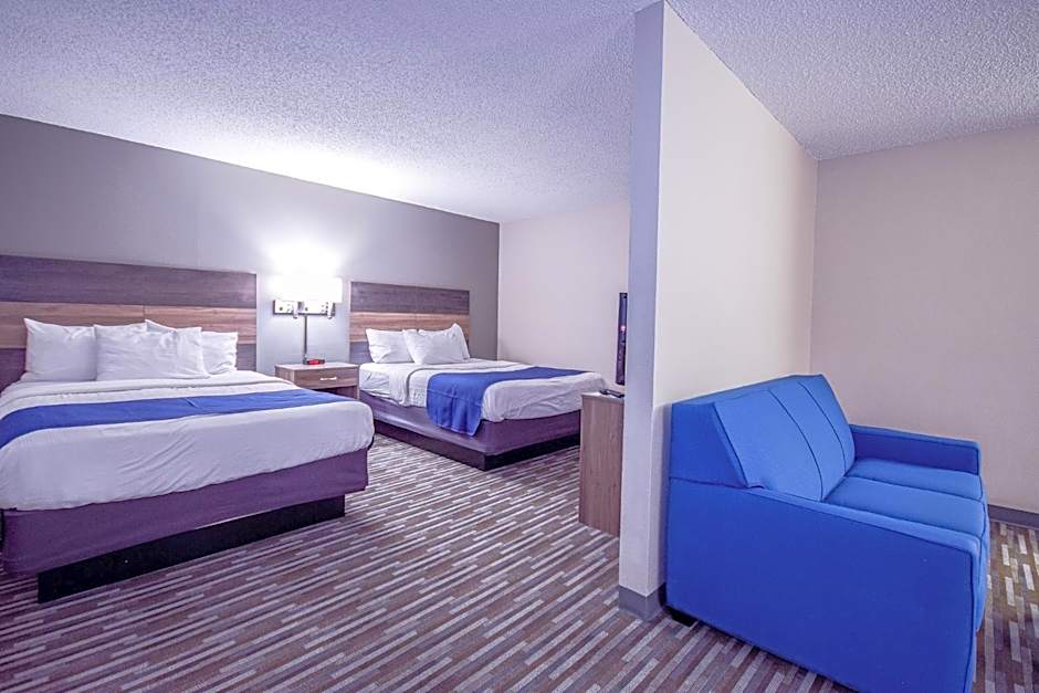 Days Inn & Suites by Wyndham Wisconsin Dells