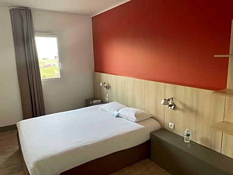 Standard Room - 1 double bed