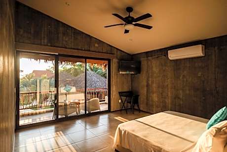 King Room with Garden View