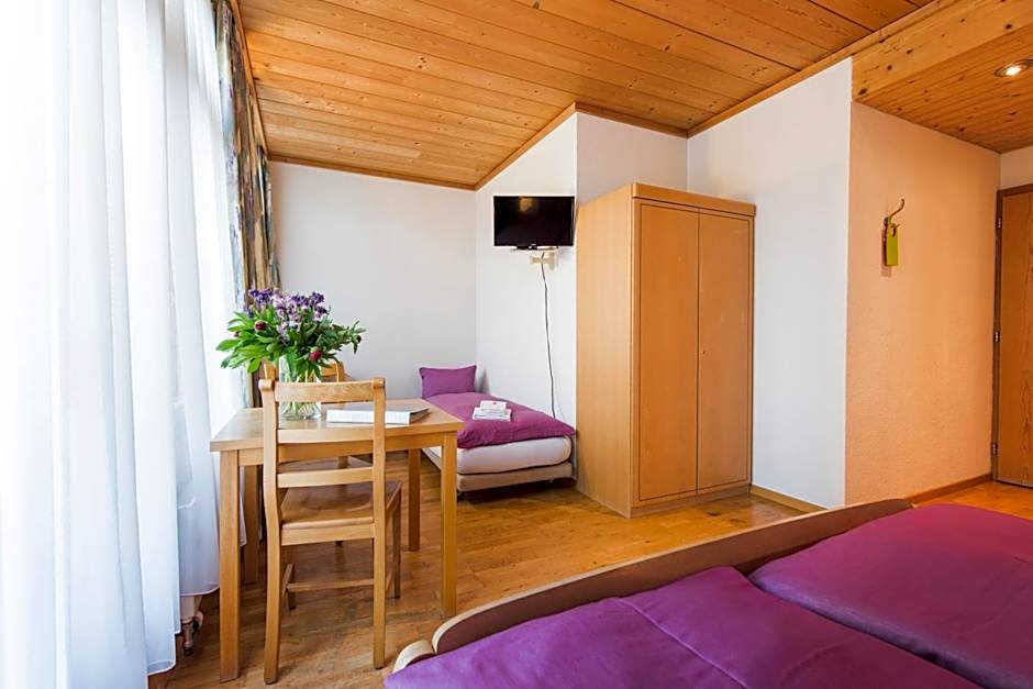 Hotel Alpenrose beim Ballenberg