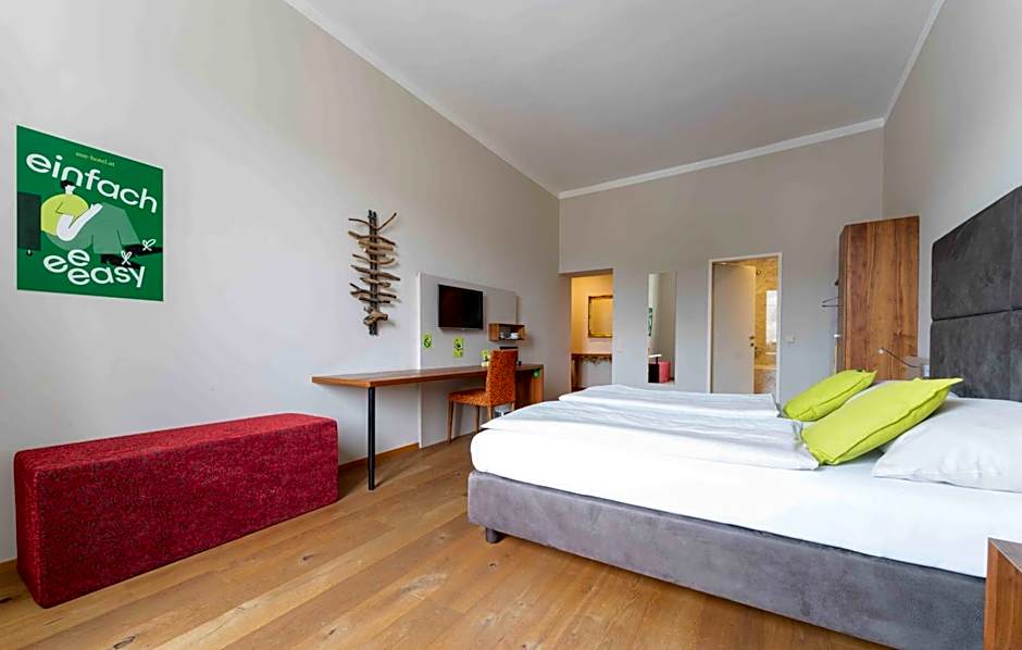 eee Hotel Perg
