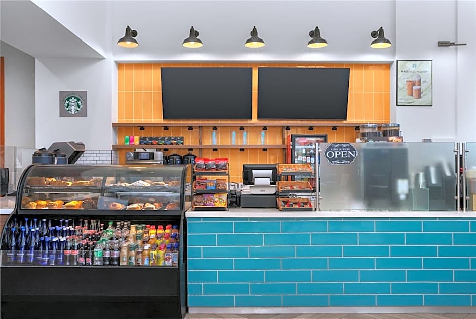 Embassy Suites By Hilton Hotel Boston At Logan Airport