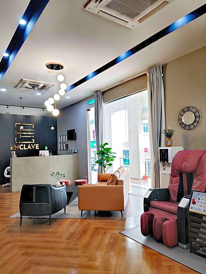 Enclave Business Hotel