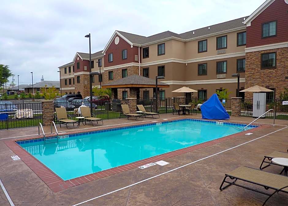 Staybridge Suites Bowling Green By IHG