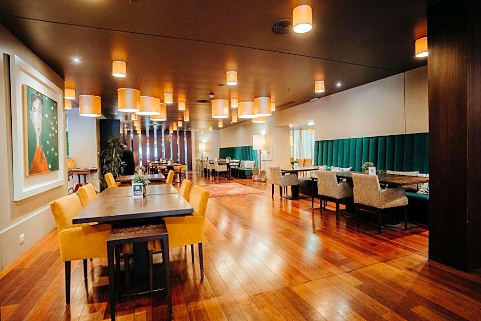 Holiday Inn Porto Gaia By IHG