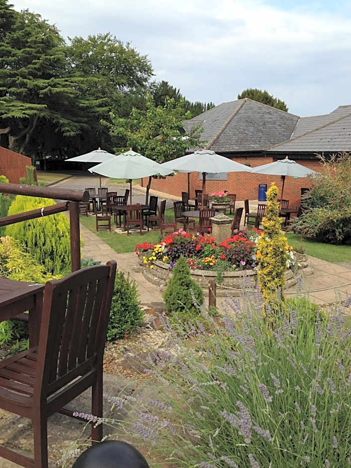 Hogs Back Hotel & Spa