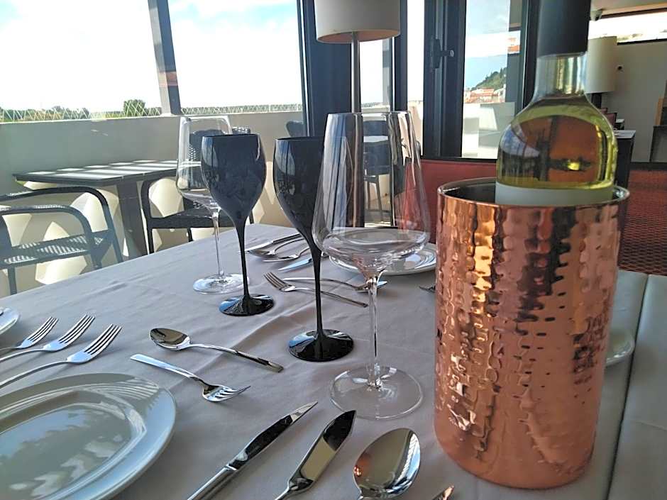 Hotel Ordem De Santiago