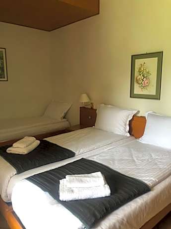 Triple Room with Garden View