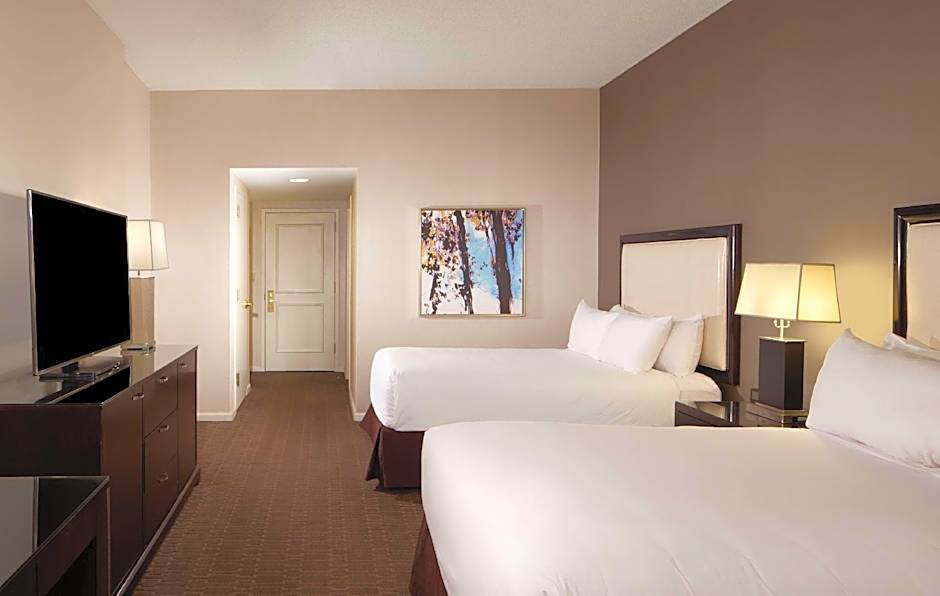Photo 1 of 3 of 2 Double Beds, Hearing/Mobility Accessible, Bathtub
