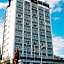 Bay Plaza Hotel