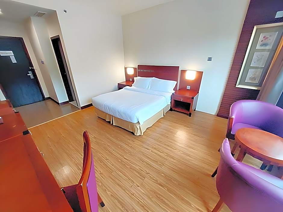 Celyn Hotel