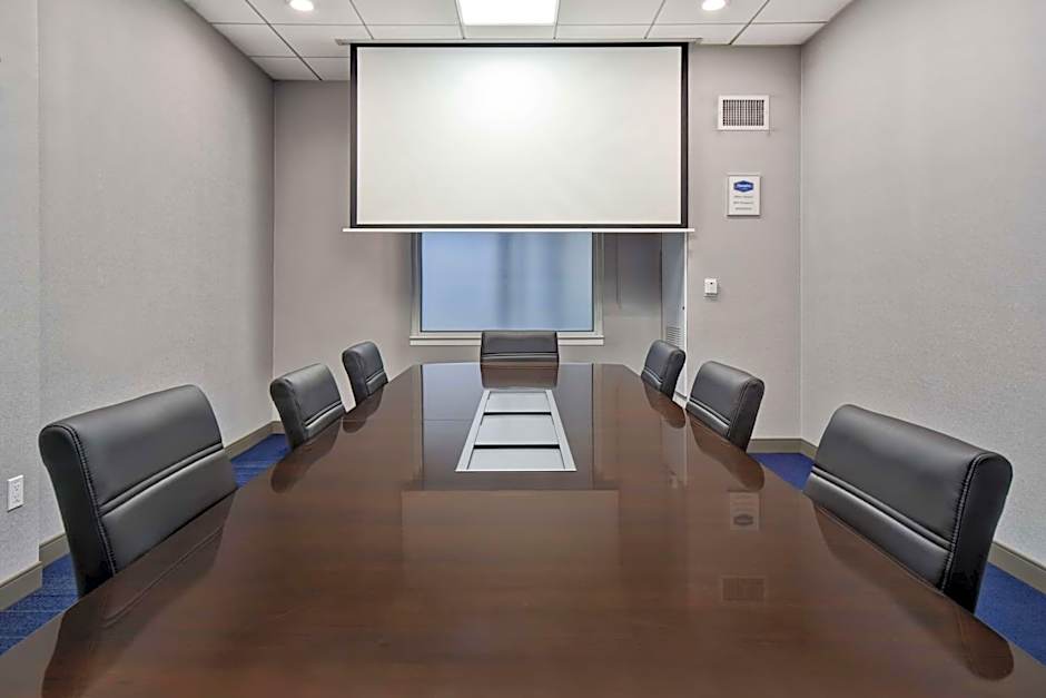 Hampton Inn By Hilton NY-JFK