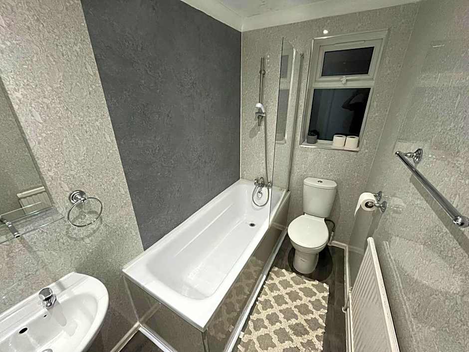 White Rose Hotel & Restaurant - Leeds