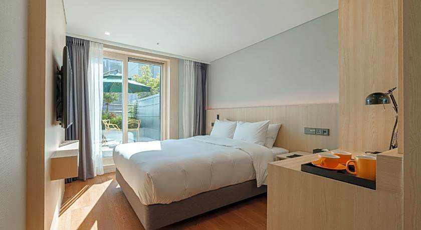 ibis Styles Ambassador Jeonju City Centre