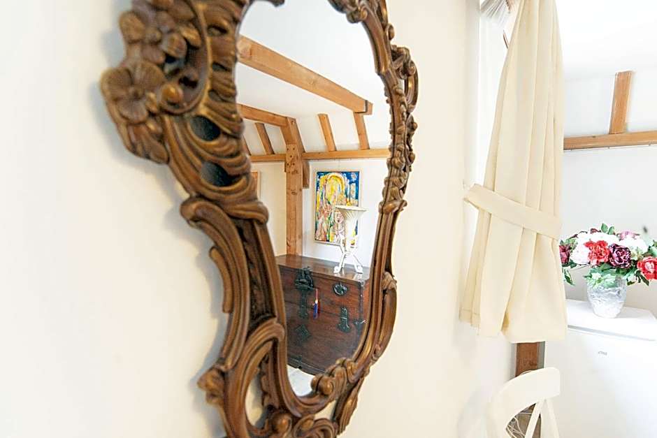 Bed & Breakfast of Art