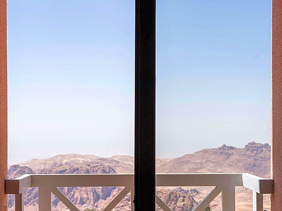 Grand Mercure Petra